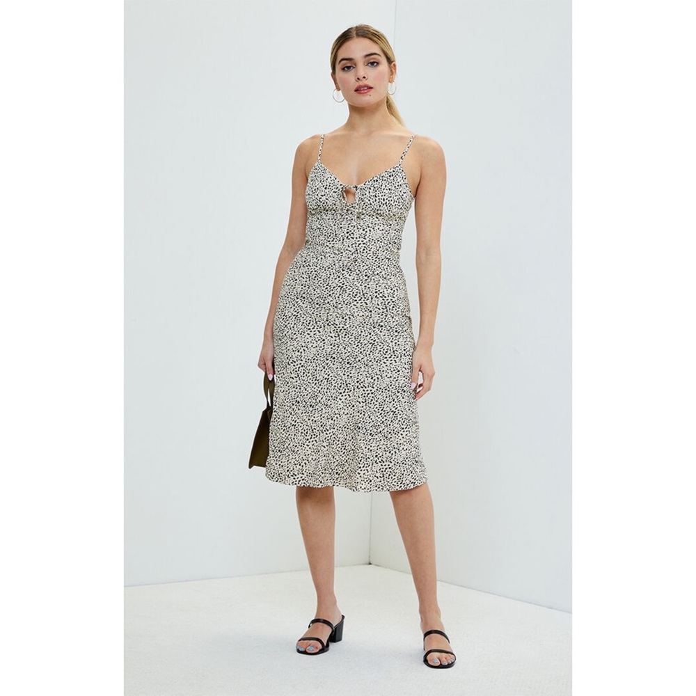 LA Hearts Tie Front Midi Dress